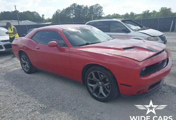 dodge challenger kwidzyn Dodge Challenger cena 38500 przebieg: 99540, rok produkcji 2017 z Kwidzyn